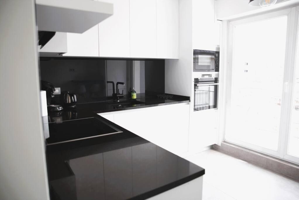 Charming Modern 2 Bedroom Apartment Alzingen Exterior photo